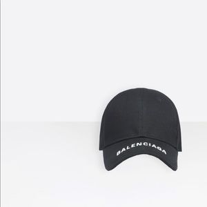BALENCIAGA cap